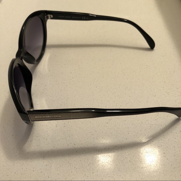 Giorgio Armani Sunglasses - Picture 2 of 5